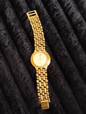 VINTAGE WOMEN'S GOLD TONE CITIZEN QUARTZ DRESS WATCH #7033623 EX